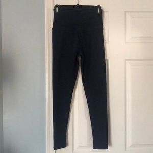 Spacedye Midi High Waisted Legging Size M